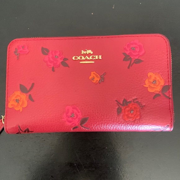 Coach Handbags - Coach Wallet